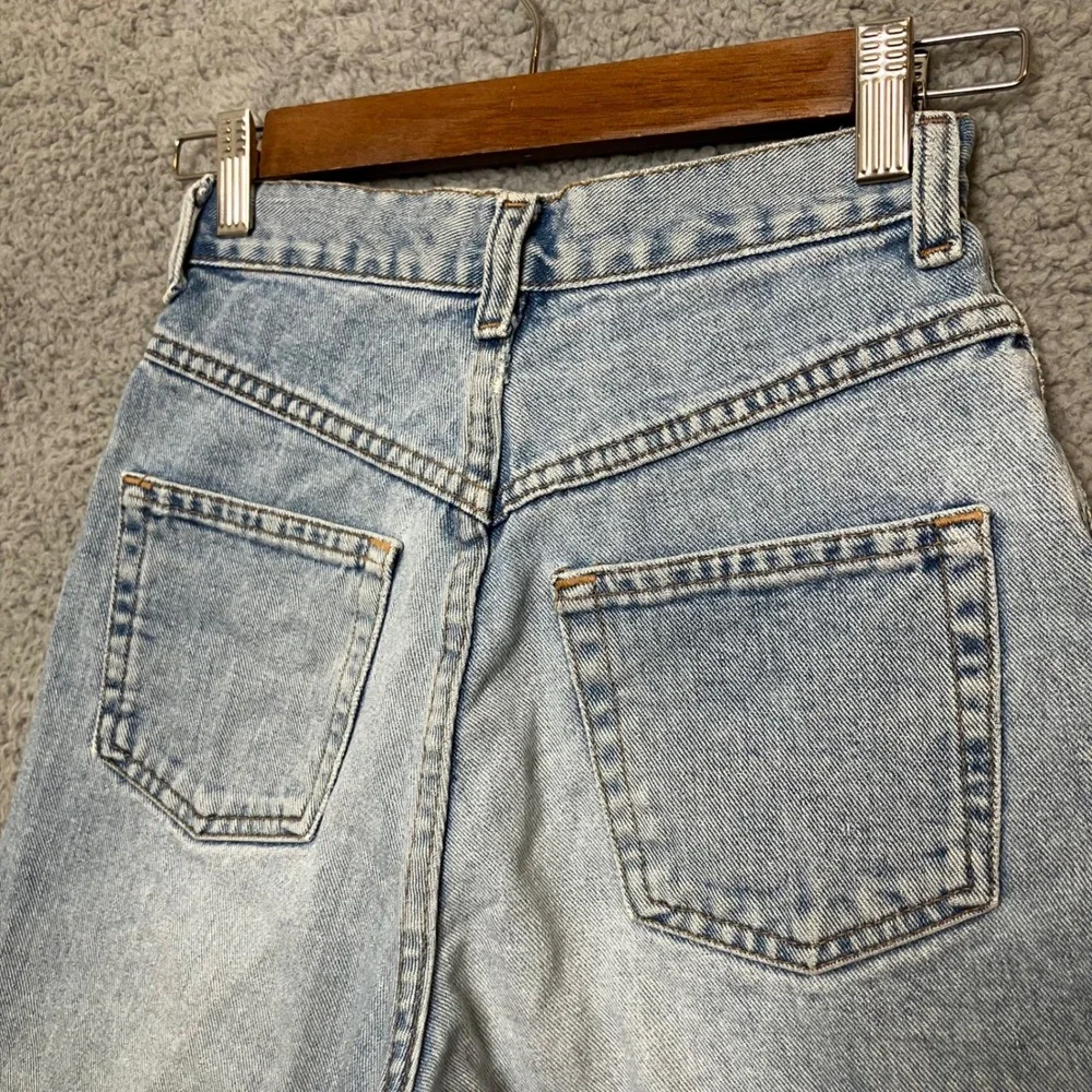 VTG Nuovo County Seat Jean Shorts‎ XS High Rise Light Denim Raw Hem Cut Off USA